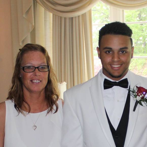 Meet your Posher, Kvvian - Picture 1 of 1